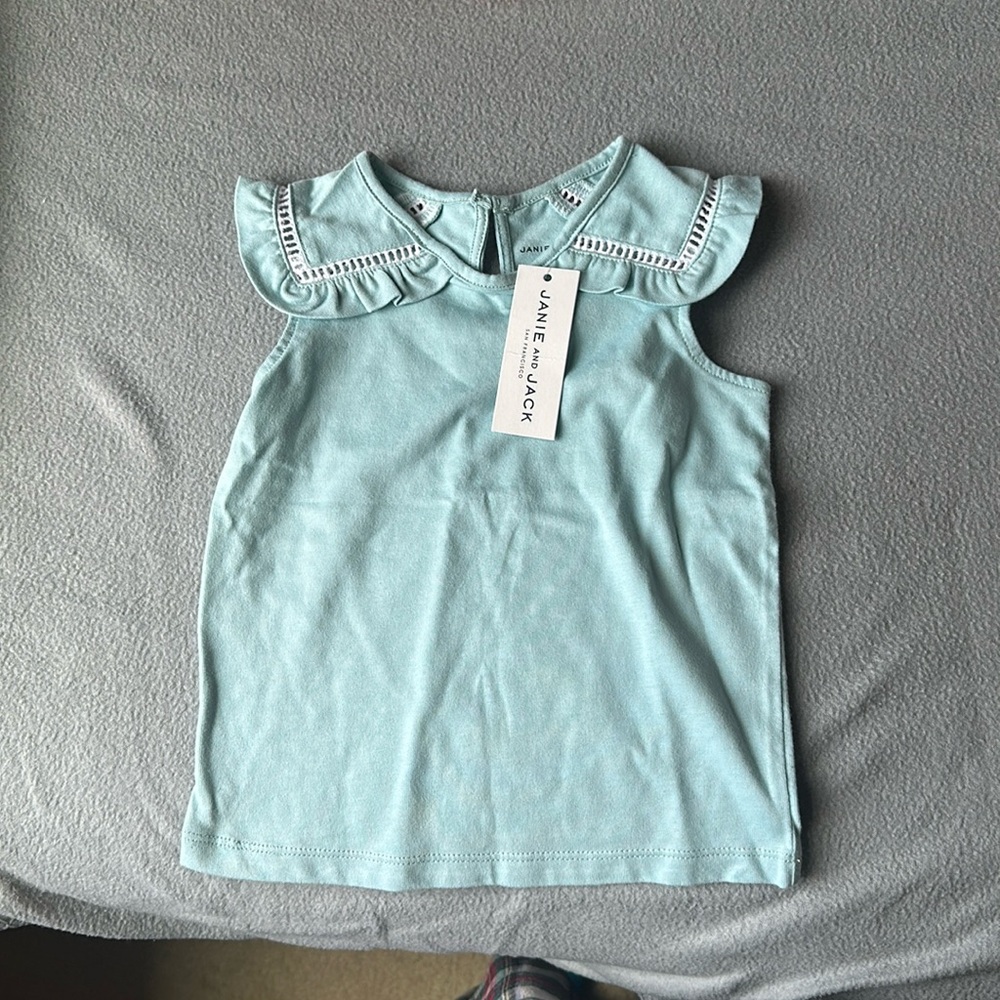 Girls sleeveless tank top 2T NWT